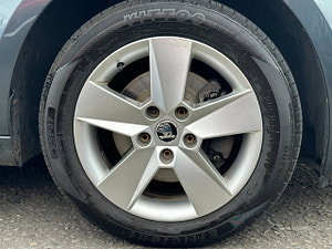 Skoda Octavia thumbnail
