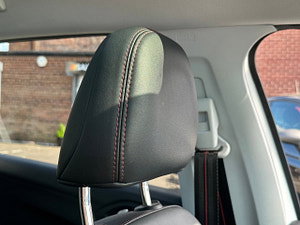 Peugeot 2008 thumbnail
