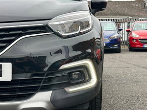 Renault Captur thumbnail
