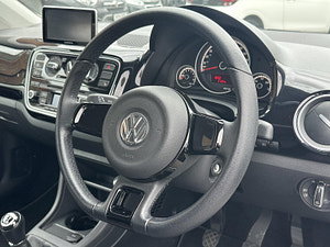 Volkswagen up! thumbnail