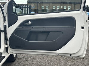 Volkswagen up! thumbnail