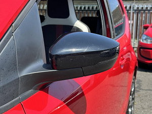 Volkswagen up! thumbnail