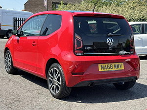 Volkswagen up! thumbnail