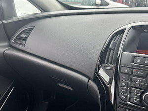 Vauxhall Astra GTC thumbnail