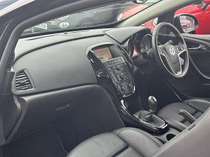 Vauxhall Astra GTC thumbnail