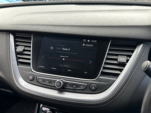 Vauxhall Grandland X thumbnail