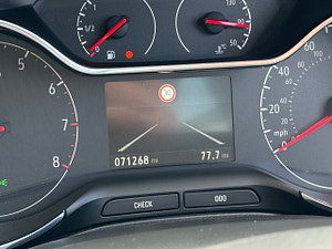 Vauxhall Grandland X thumbnail