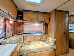 Swift Voyager 695 EL thumbnail