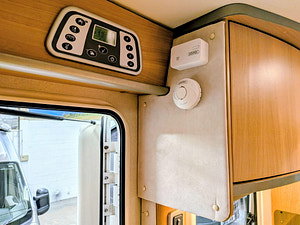 Swift Voyager 695 EL thumbnail
