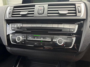 BMW 1 Series thumbnail