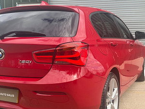 BMW 1 Series thumbnail