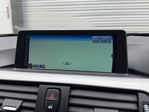 BMW 3 Series thumbnail