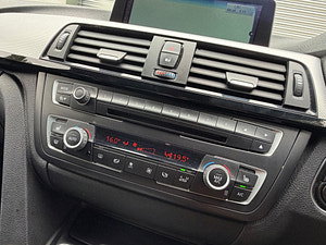 BMW 3 Series thumbnail