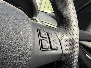 BMW X1 thumbnail