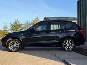 BMW X3 thumbnail