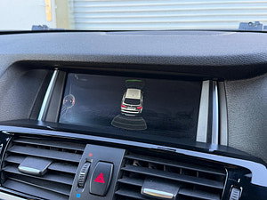 BMW X3 thumbnail