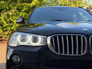 BMW X3 thumbnail