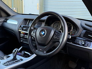 BMW X3 thumbnail
