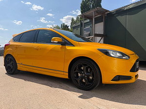 Ford Focus thumbnail