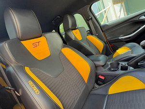 Ford Focus thumbnail