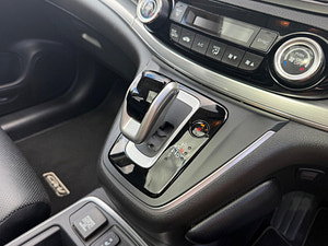 Honda CR-V thumbnail