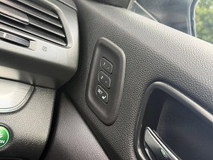 Honda CR-V thumbnail