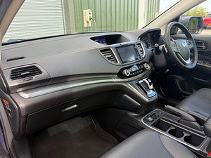 Honda CR-V thumbnail