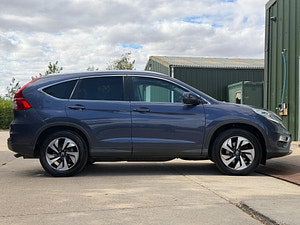 Honda CR-V thumbnail