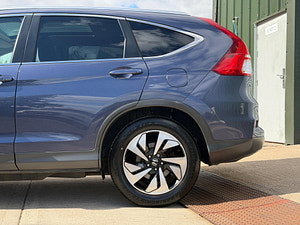 Honda CR-V thumbnail