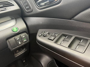 Honda CR-V thumbnail