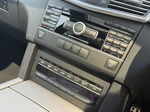 Mercedes-Benz E Class thumbnail