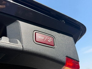 Mercedes-Benz E Class thumbnail