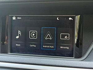 Mercedes-Benz E Class thumbnail