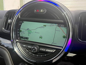 MINI Countryman thumbnail