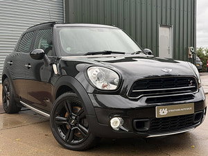 MINI Countryman thumbnail