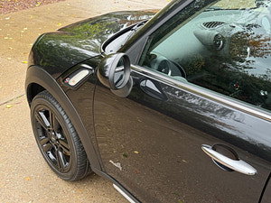 MINI Countryman thumbnail