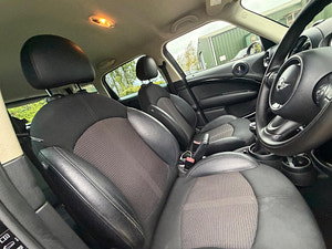 MINI Countryman thumbnail