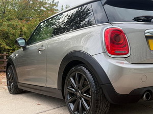 MINI Hatch thumbnail