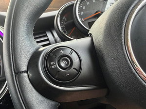 MINI Hatch thumbnail