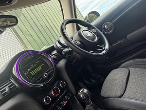 MINI Hatch thumbnail