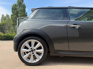 MINI Hatch thumbnail