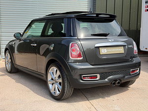 MINI Hatch thumbnail