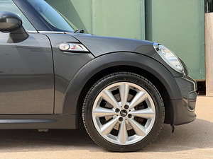 MINI Hatch thumbnail