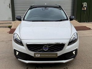 Volvo V40 Cross Country thumbnail