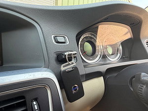Volvo V60 thumbnail