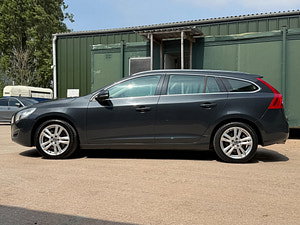 Volvo V60 thumbnail