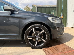 Volvo XC60 thumbnail