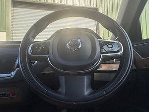 Volvo XC90 thumbnail