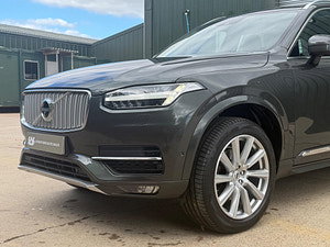 Volvo XC90 thumbnail