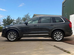 Volvo XC90 thumbnail